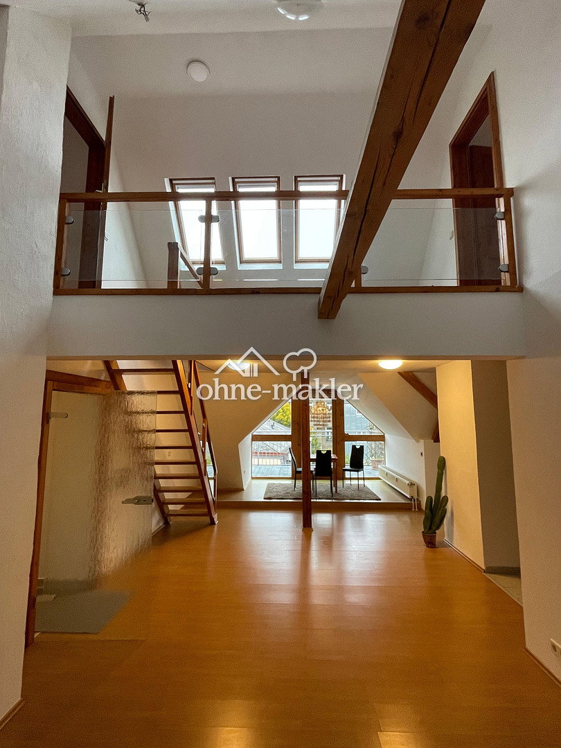 Dachgeschoss-Traum mitten in Fürth, 90762 Fürth (Innenstadt)