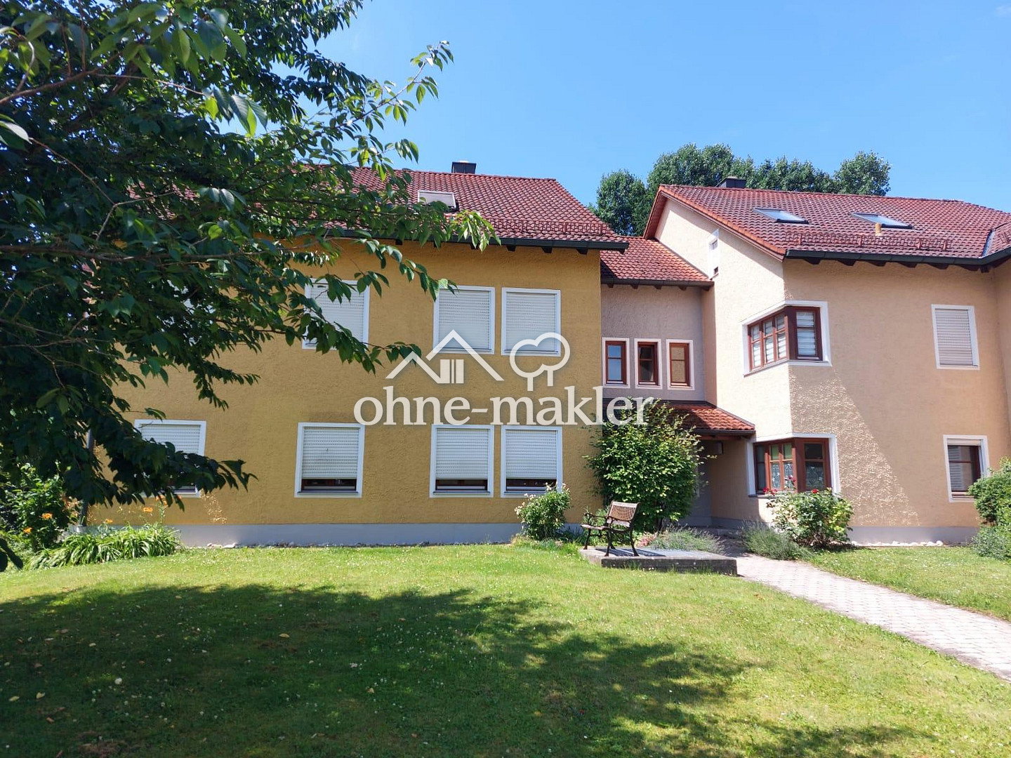 Dachgeschosswohnung mit Klima – Herz von Ruhstorf, 94099 Ruhstorf a.d. Rott