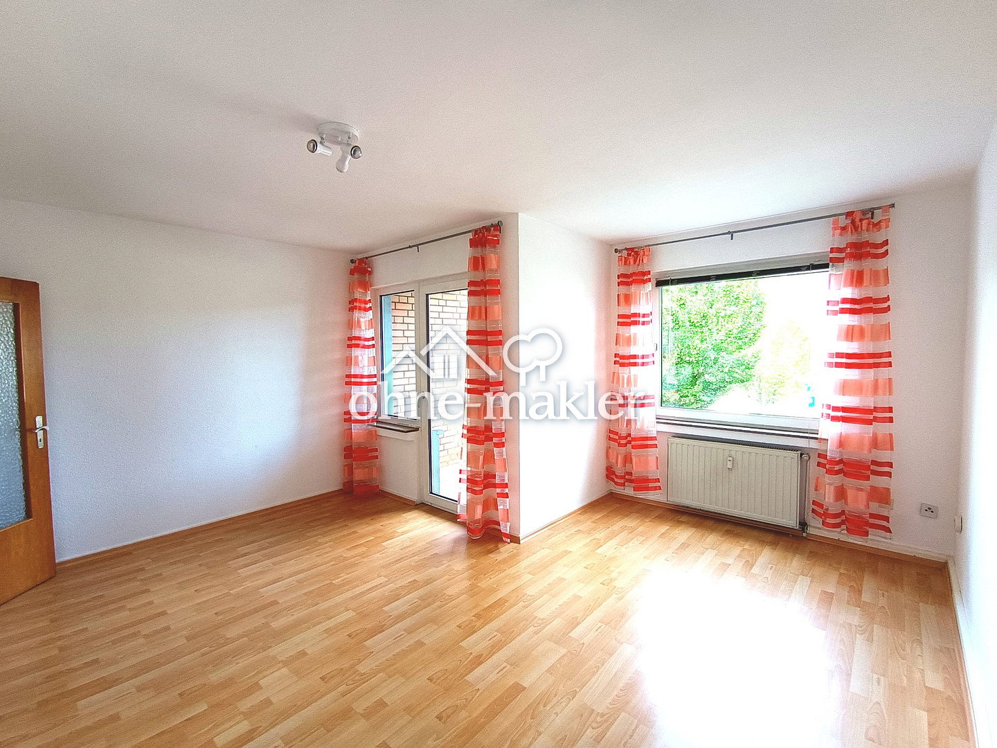 Zentral gelegene 2-Zimmer-Wohnung mit Balkon, 52428 Jülich