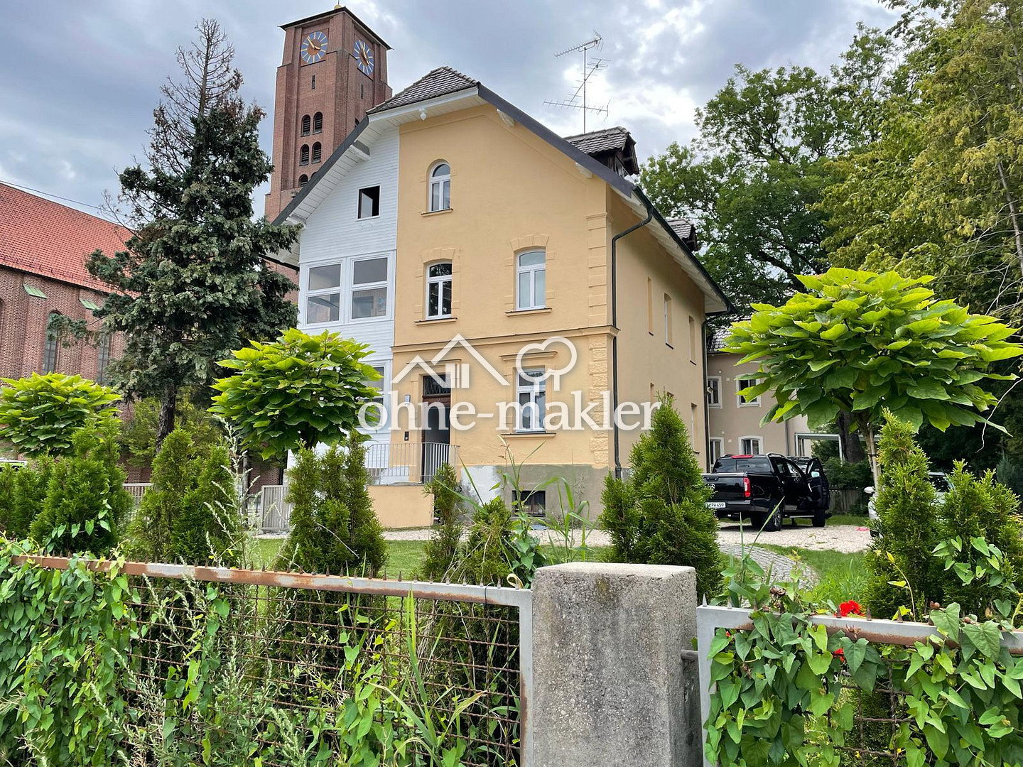 Mehrfamilienhaus mit Rendite in Augsburg, 86156 Augsburg (Bärenkeller Kriegshaber Oberhausen Pfersee)