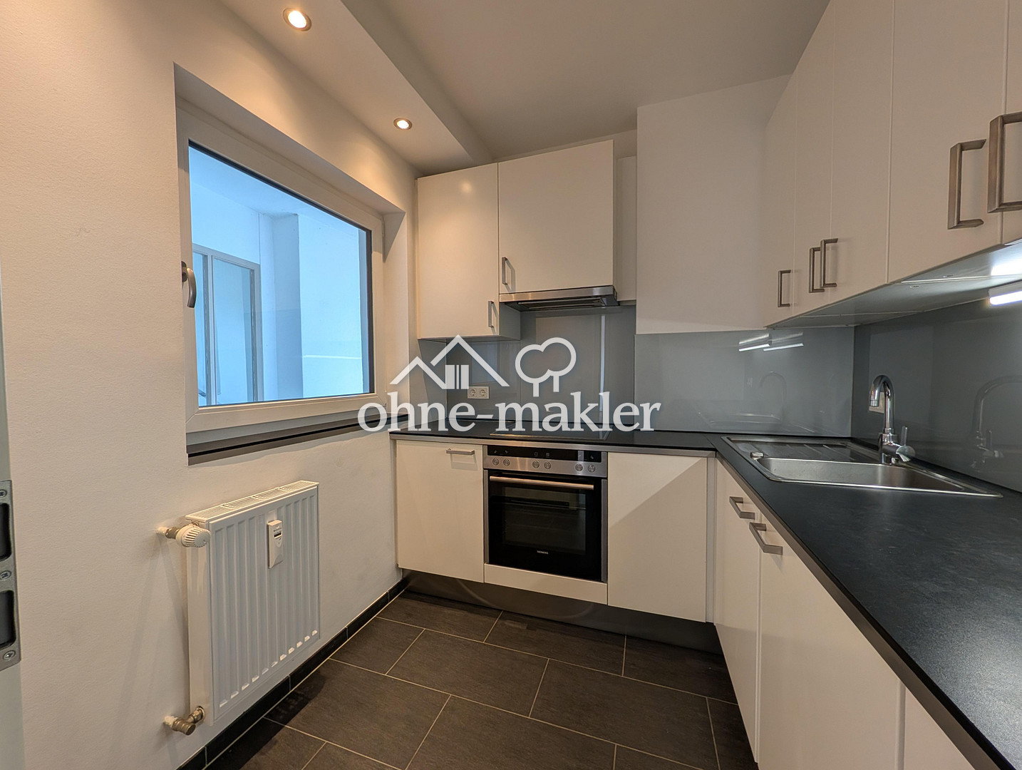 Moderne 2-Zimmer-Wohnung mit Balkon in HH-Wandsbek, Nähe Eichtalpark – sofort frei, 22047 Hamburg (Wandsbek Bramfeld Tonndorf)