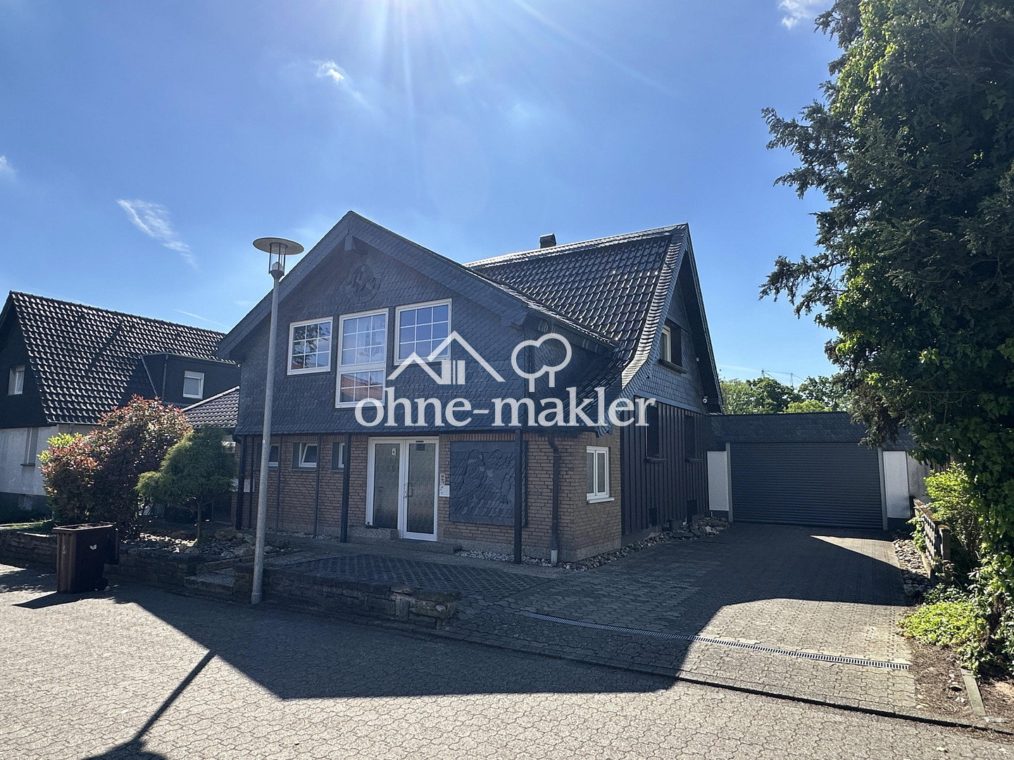 Mehrfamilienhaus mit Potenzial in Refrath, 51427 Bergisch Gladbach