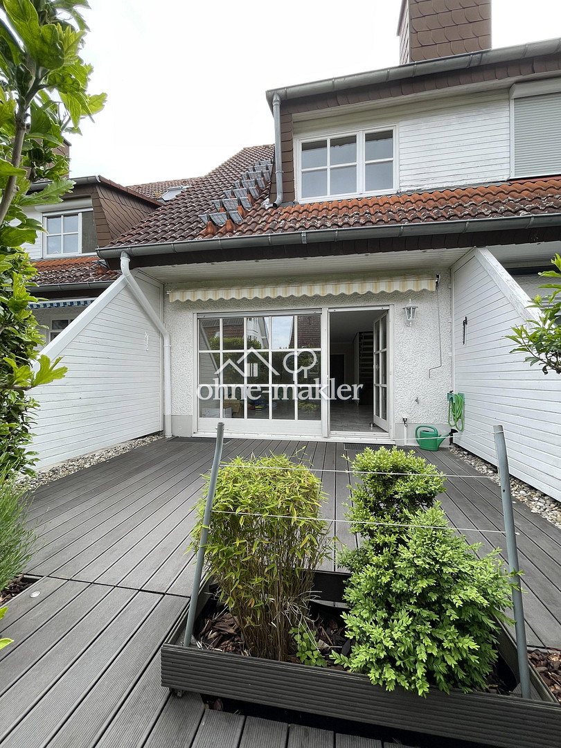 Reihenhaus mit Garten in Wiesbaden-Südost, 65189 Wiesbaden (Biebrich Wiesbaden)