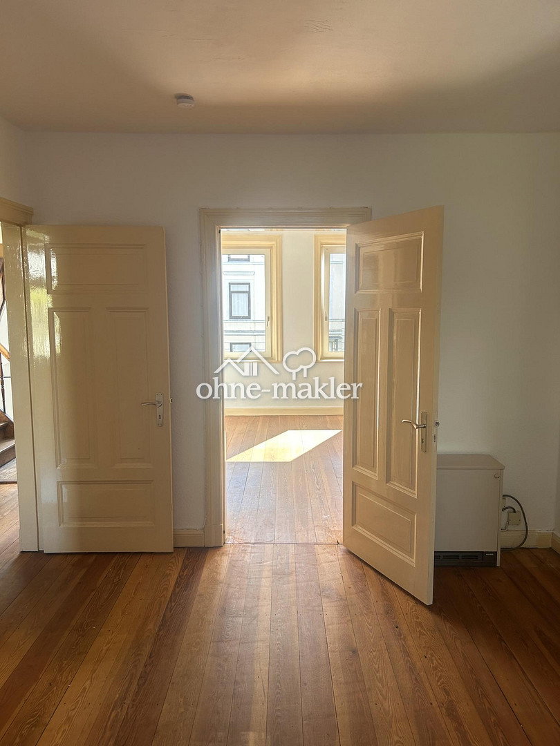 Zentrale 2-Zimmer-Altbauwohnung – praktischer Grundriss, 23554 Lübeck (Innenstadt Sankt Lorenz Nord Sankt Lorenz Süd)