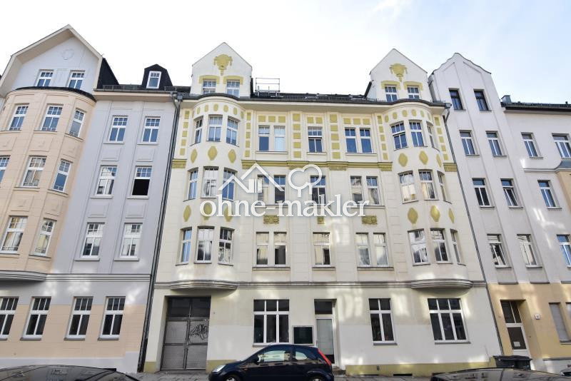 Charmante Altbau-Wohnung mit Balkon und Blick auf grünen Innenhof, 9130 Chemnitz (Hilbersdorf Sonnenberg Yorckgebiet Zentrum)