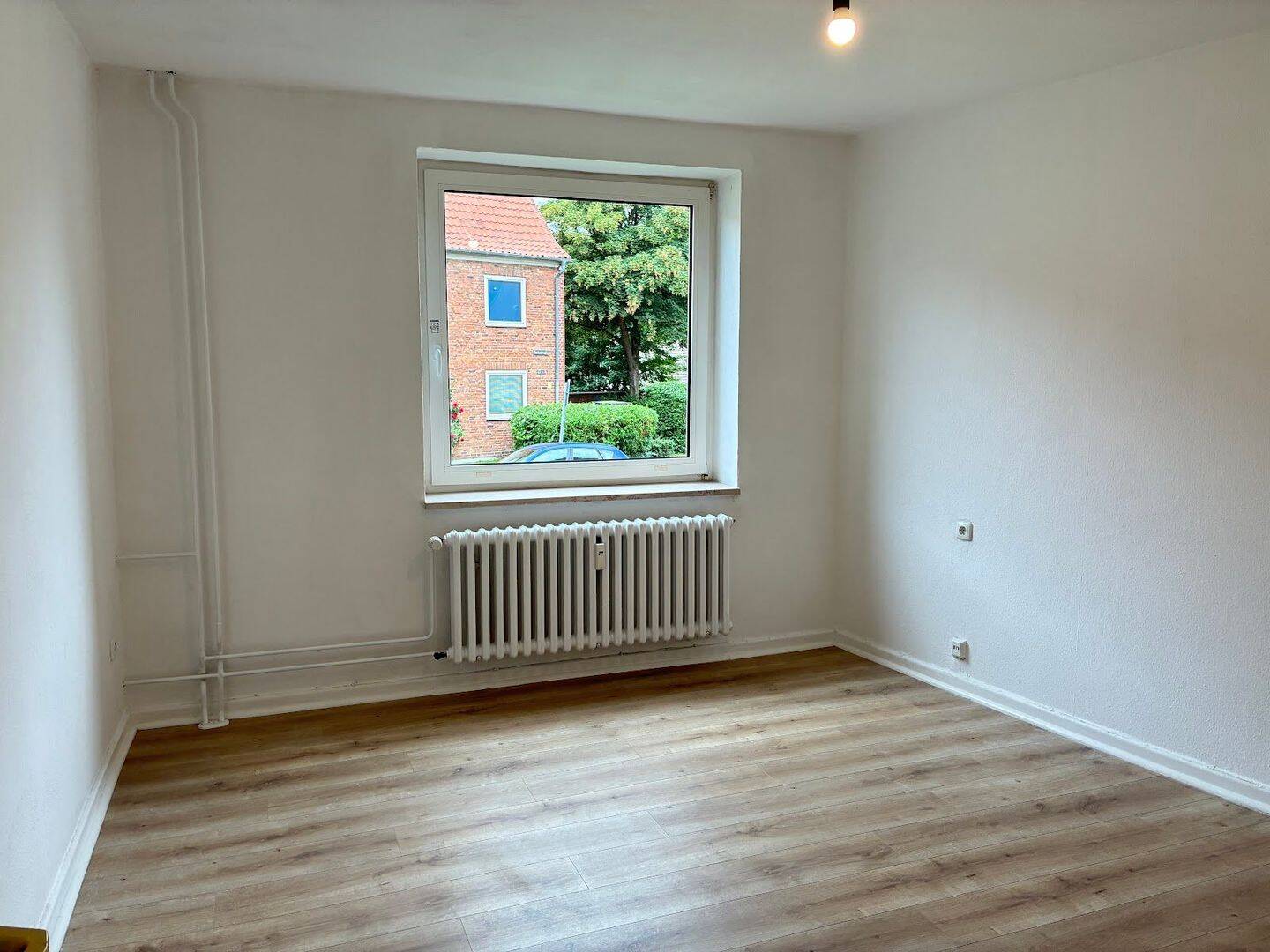 3-Raumwohnung mit großer Wohnküche, 24149 Kiel (Neumühlen-Dietrichsdorf)
