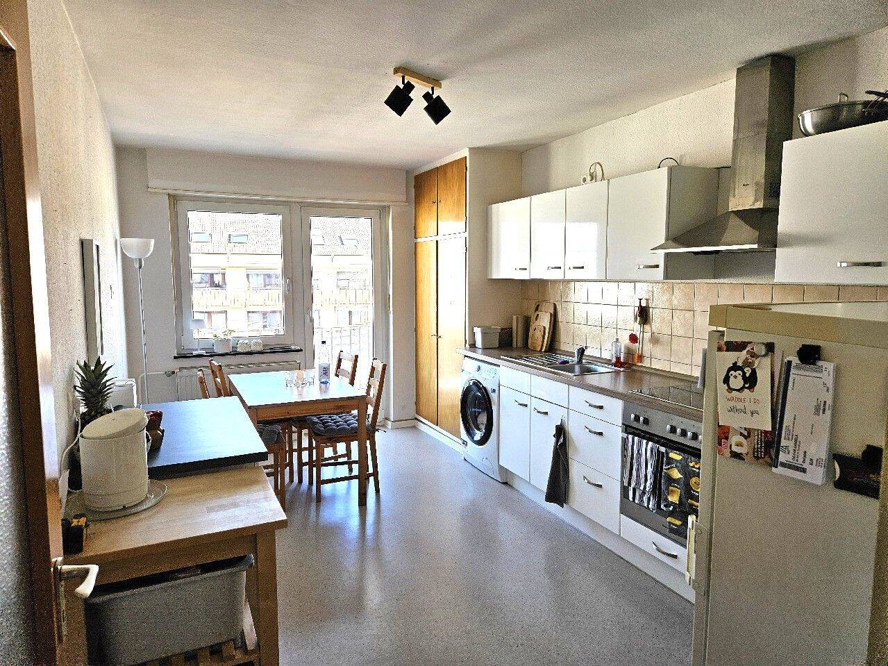 Helle 2 ZKB im Lindenhof mit großem Balkon sucht netten Nachmieter, 68163 Mannheim (Fabrikstation Lindenhof Neuhermsheim Neuostheim)