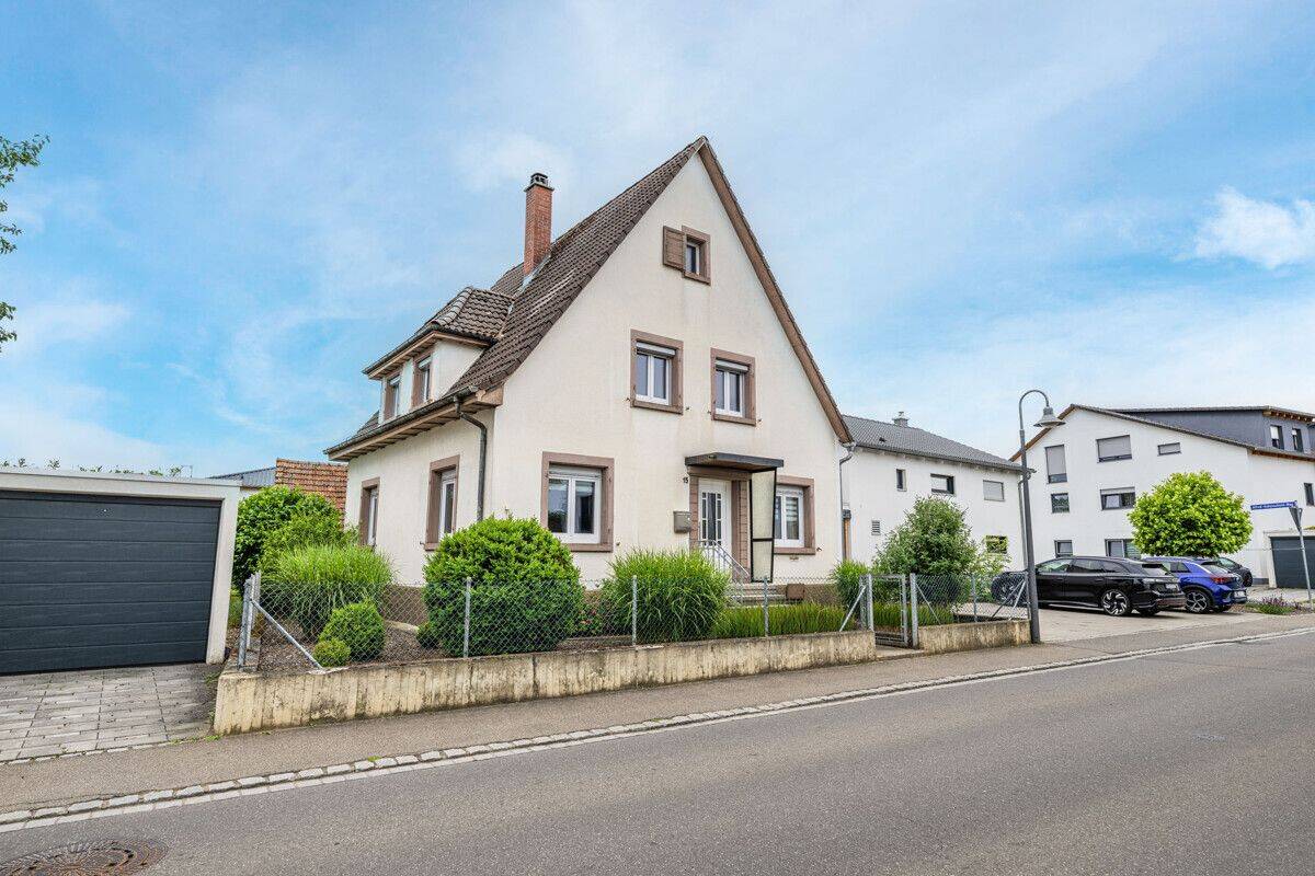 Sofort einziehen! Gemütliches Einfamilienhaus in Friedingen, 78224 Singen (Hohentwiel)
