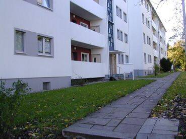 Schön wohnen in Lüttringhausen mit neuem Bad, 42899 Remscheid (Lennep Lüttringhausen)