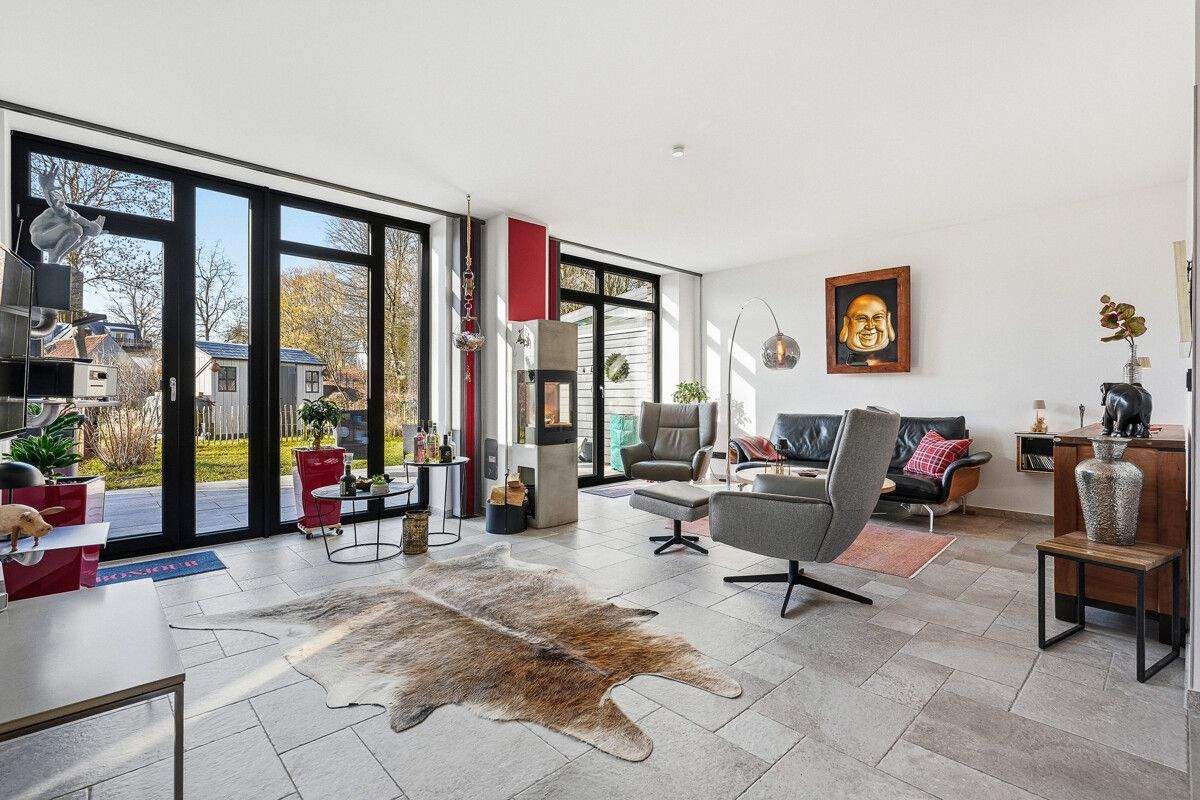 Architektur, Licht und Qualität – modern und hochwertig ausgestattetes Reihenhaus in Fissau, 23701 Eutin