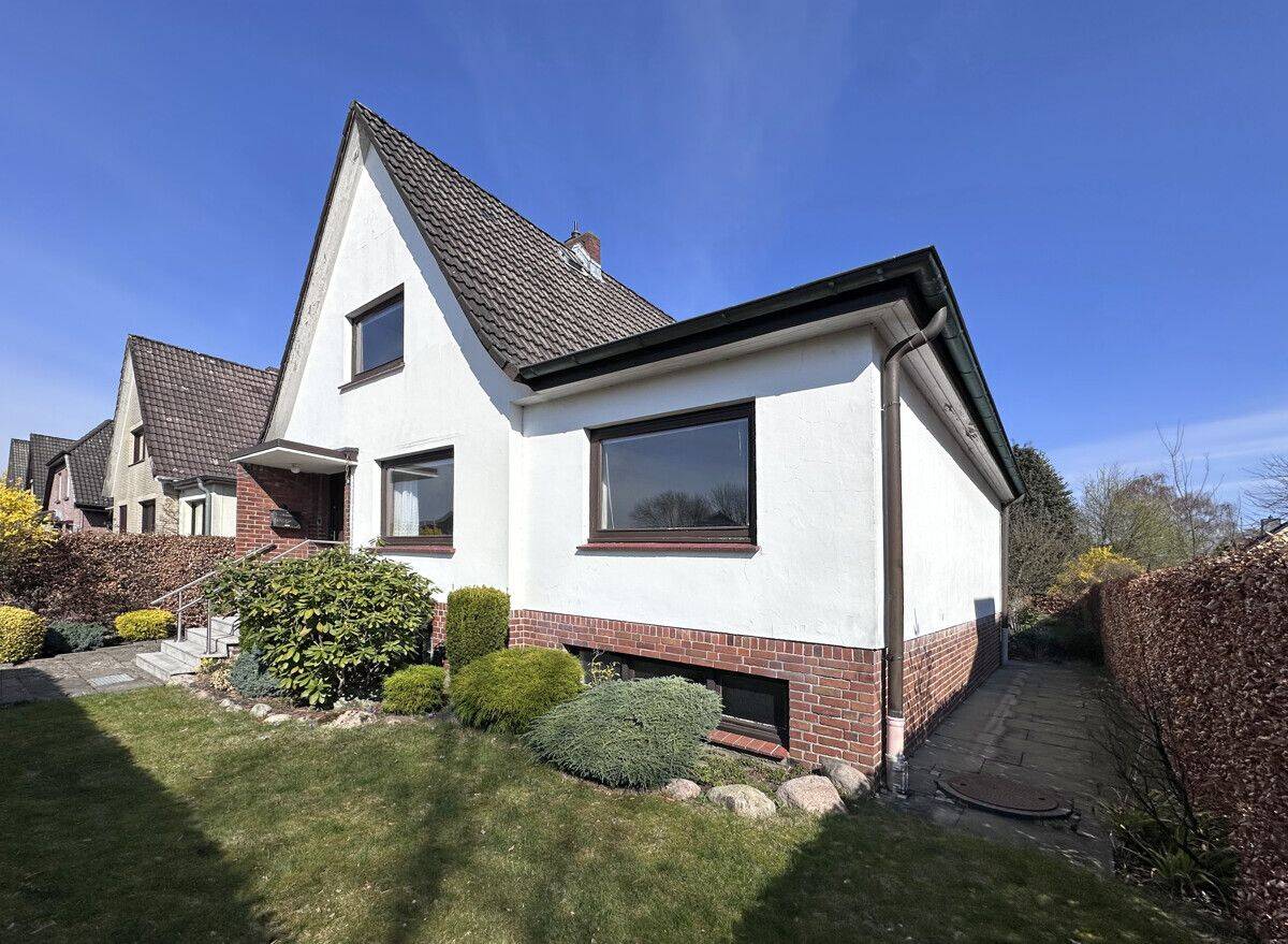 Einfamilienhaus mit großem Garten, 22523 Hamburg (Eimsbüttel Eidelstedt)