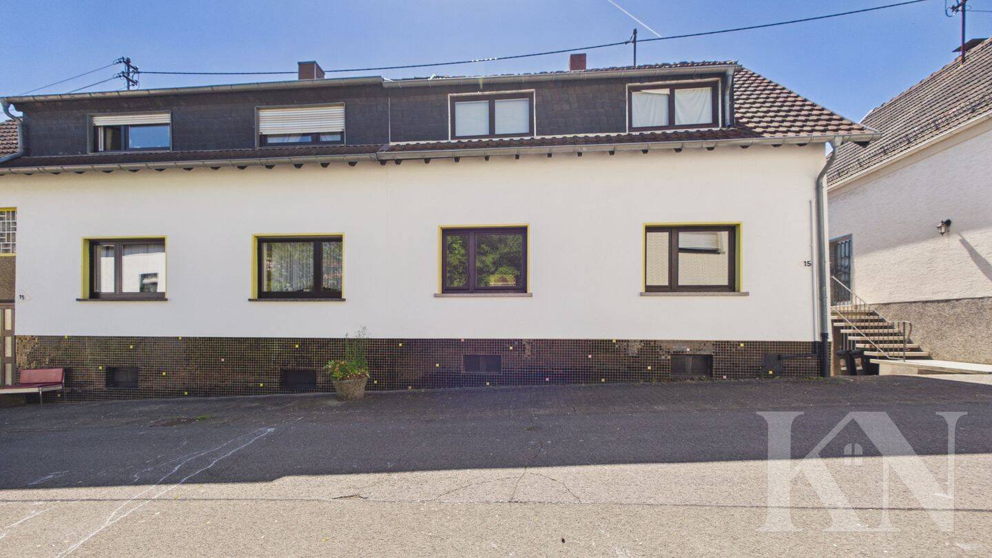 Ihr neues Zuhause in Quierschied – Doppelhaushälfte mit Balkon und Garage, 66287 Quierschied
