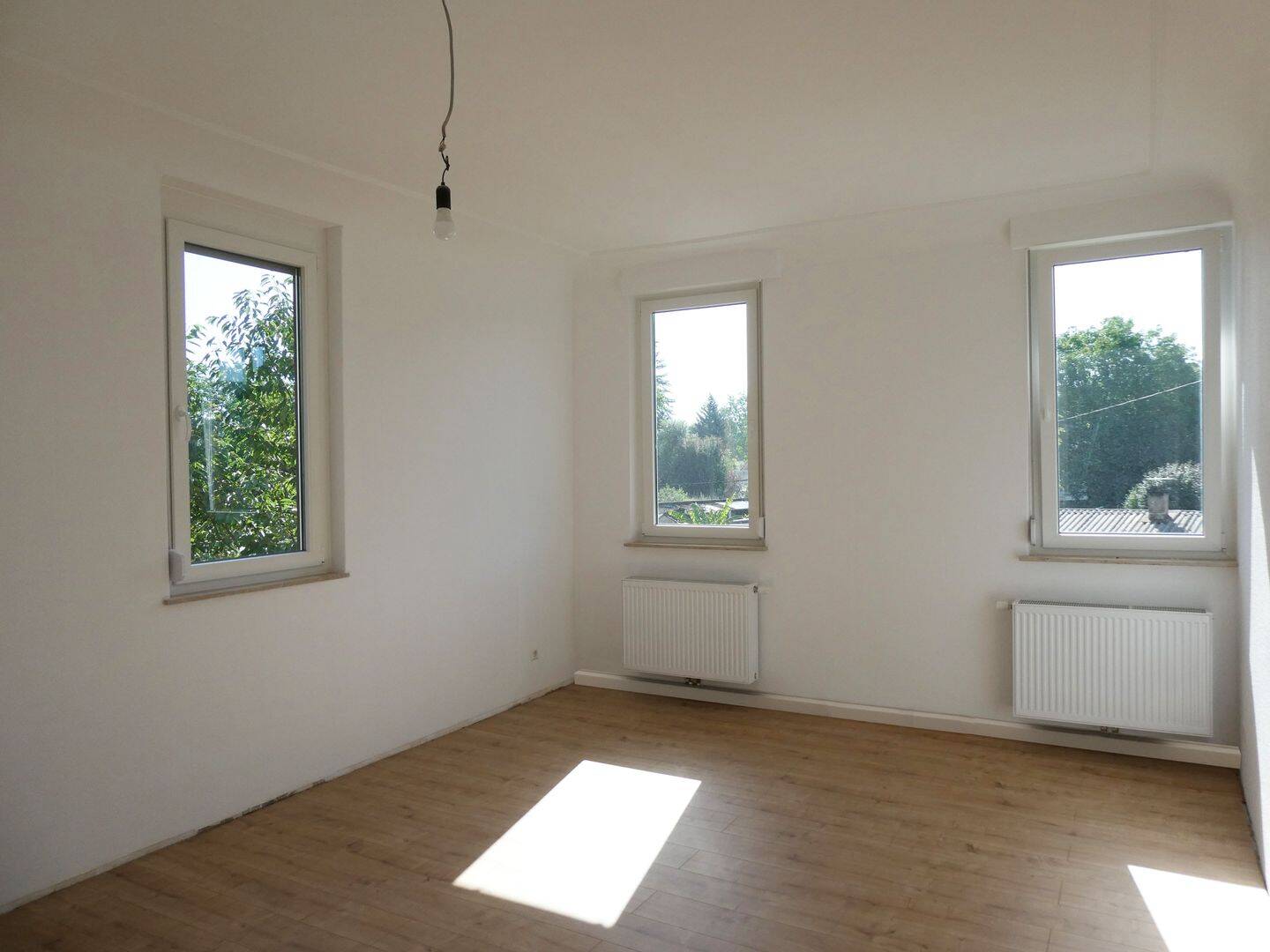 Moderne 4-Zimmer-Wohnung mit Balkon in Schorndorf, 73614 Schorndorf