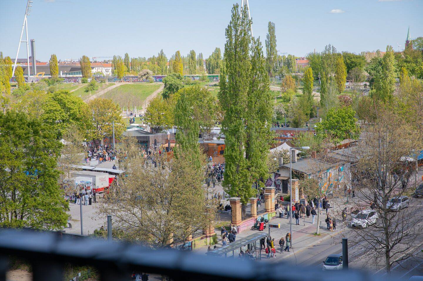 Moderne 3 Raumwohnung mit Blick über den Mauerpark zu verkaufen!, 10435 Berlin (Mitte Prenzlauer Berg)