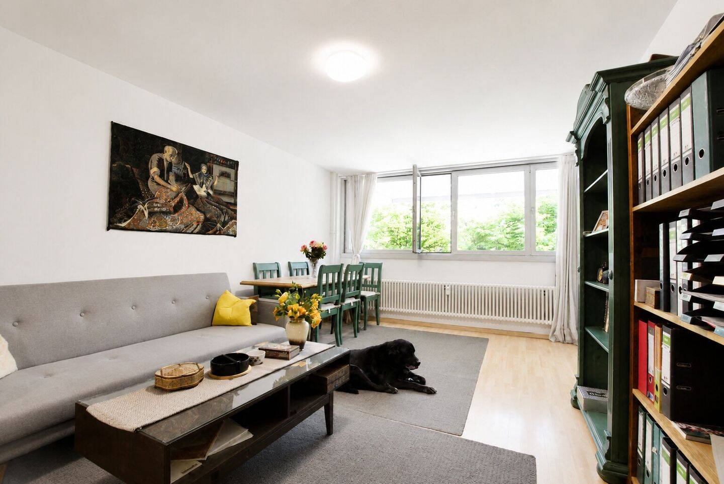 AIGNER – Attraktive 2,5-Zimmer-Wohnung mit durchdachtem Grundriss und modernisiertem Bad, 80993 München (Moosach)