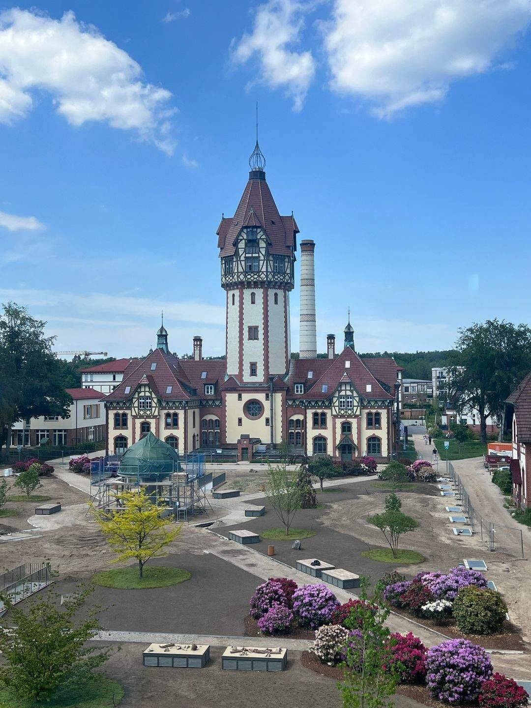 Was für ein Ausblick!! 4-Zimmer-Maisonettewohnung im historischen Verwaltungsgebäude – Besichtigung nach Absprache!, 14547 Beelitz