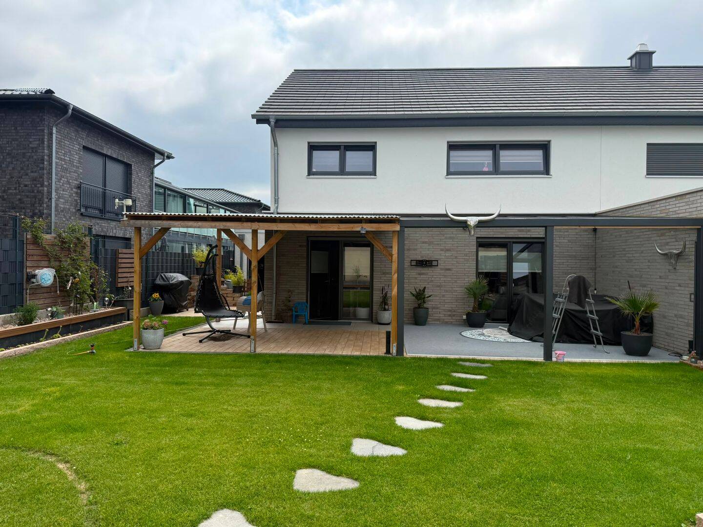 Haus zur Miete, 4 Zimmer, 153 m², in Rühen, 38471 Rühen
