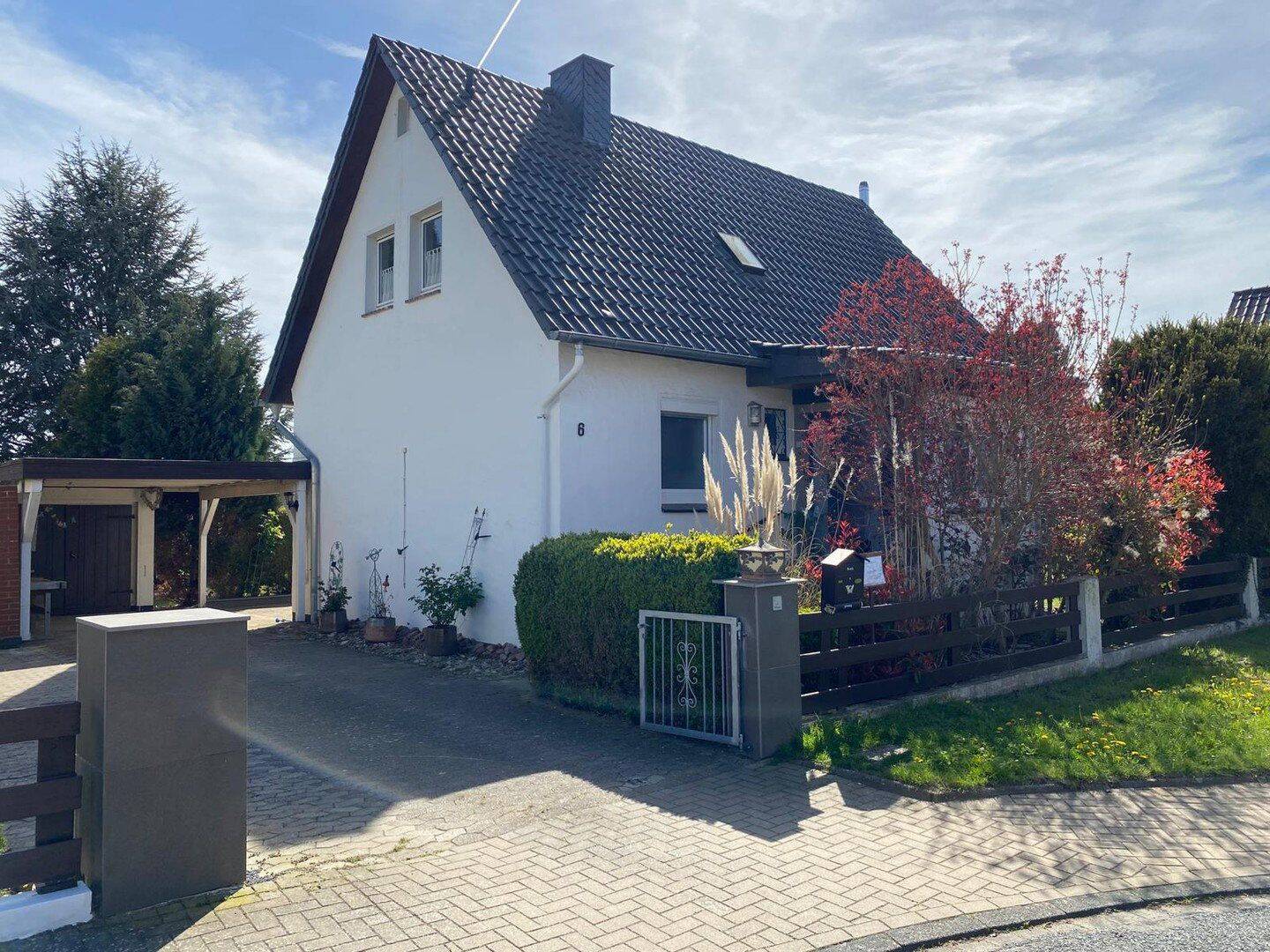 Einfamilienhaus in Top Lage mit Weitblick, 31028 Gronau (Leine)