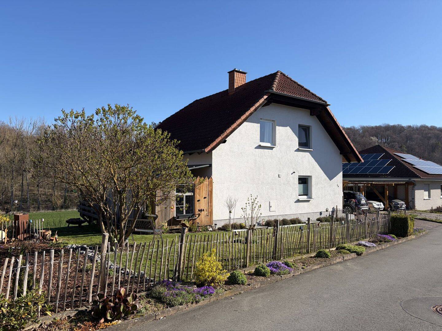 Gepflegtes Einfamilienhaus am Ortsrand von Herlinghausen, 34414 Warburg