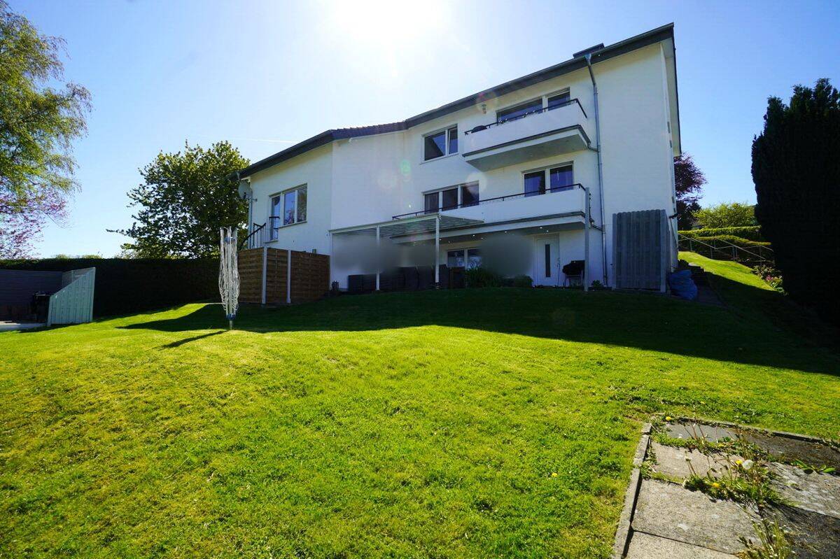 Mehrfamilienhaus mit 4 ETW in Detmold, Spork-Eichholz, 32760 Detmold