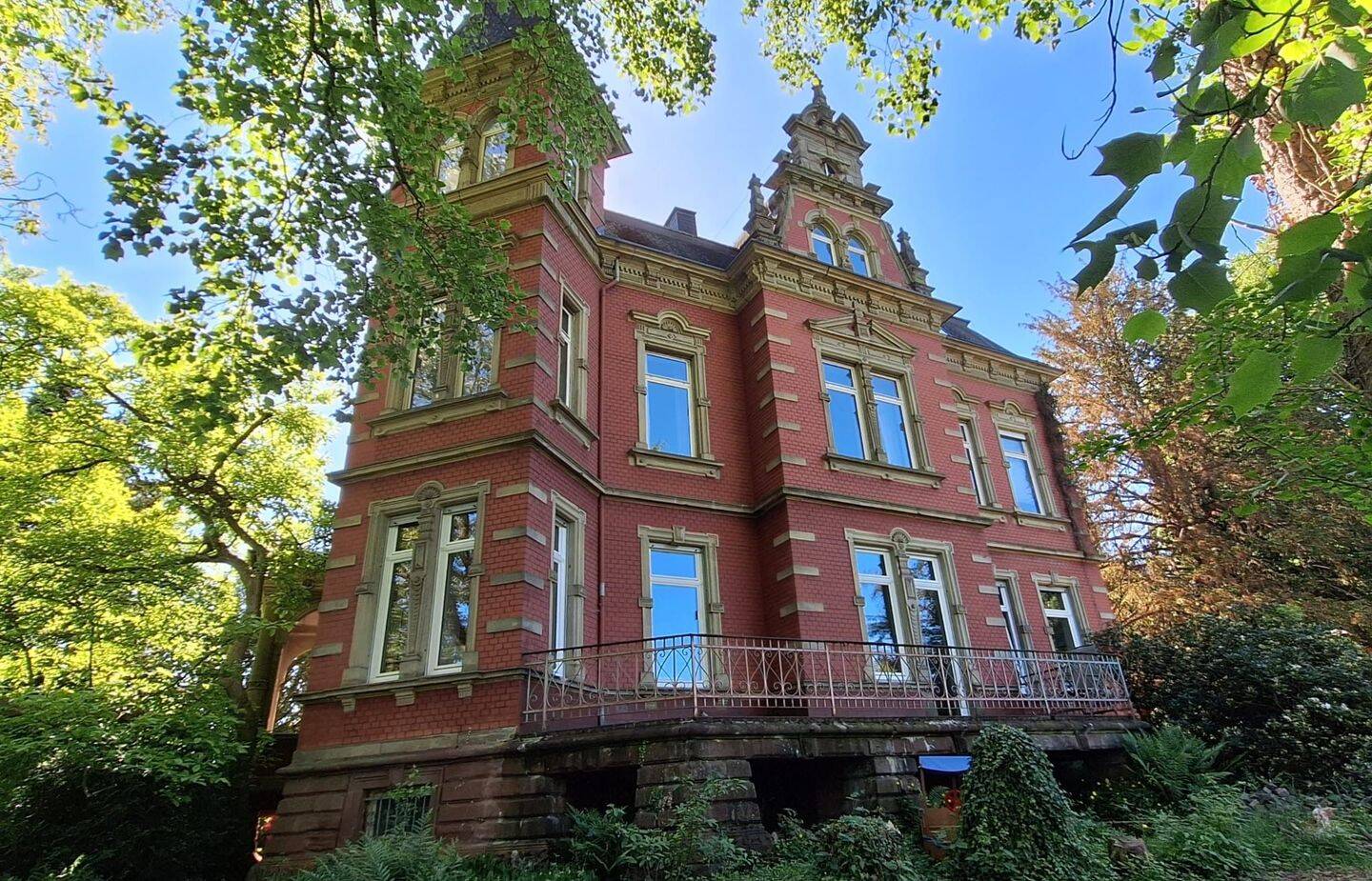 Wohnen in Gründerzeitvilla mit parkähnlichem Garten, 66564 Ottweiler