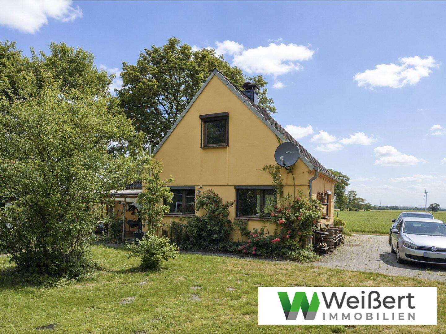 Sanierungsobjekt mit vielseitigen Nebengebäuden und außergewöhnlichem Grundstück in Feldrandlage, 25563 Quarnstedt
