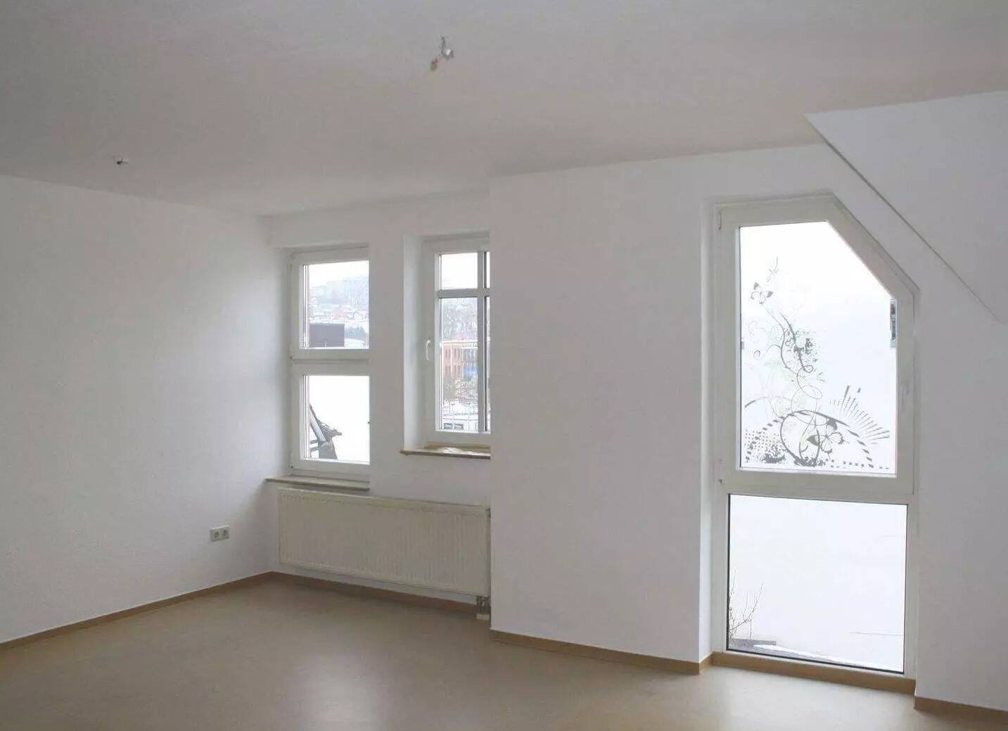 Helle 4,5 Zimmer City-Wohnung, EBK, Keller, Garage, 36251 Bad Hersfeld
