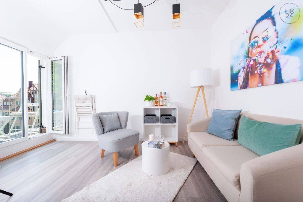 Modern möbliertes City Apartment in unmittelbarer Nähe der Ehinger Parkanlage, 89077 Ulm (Söflingen Weststadt)