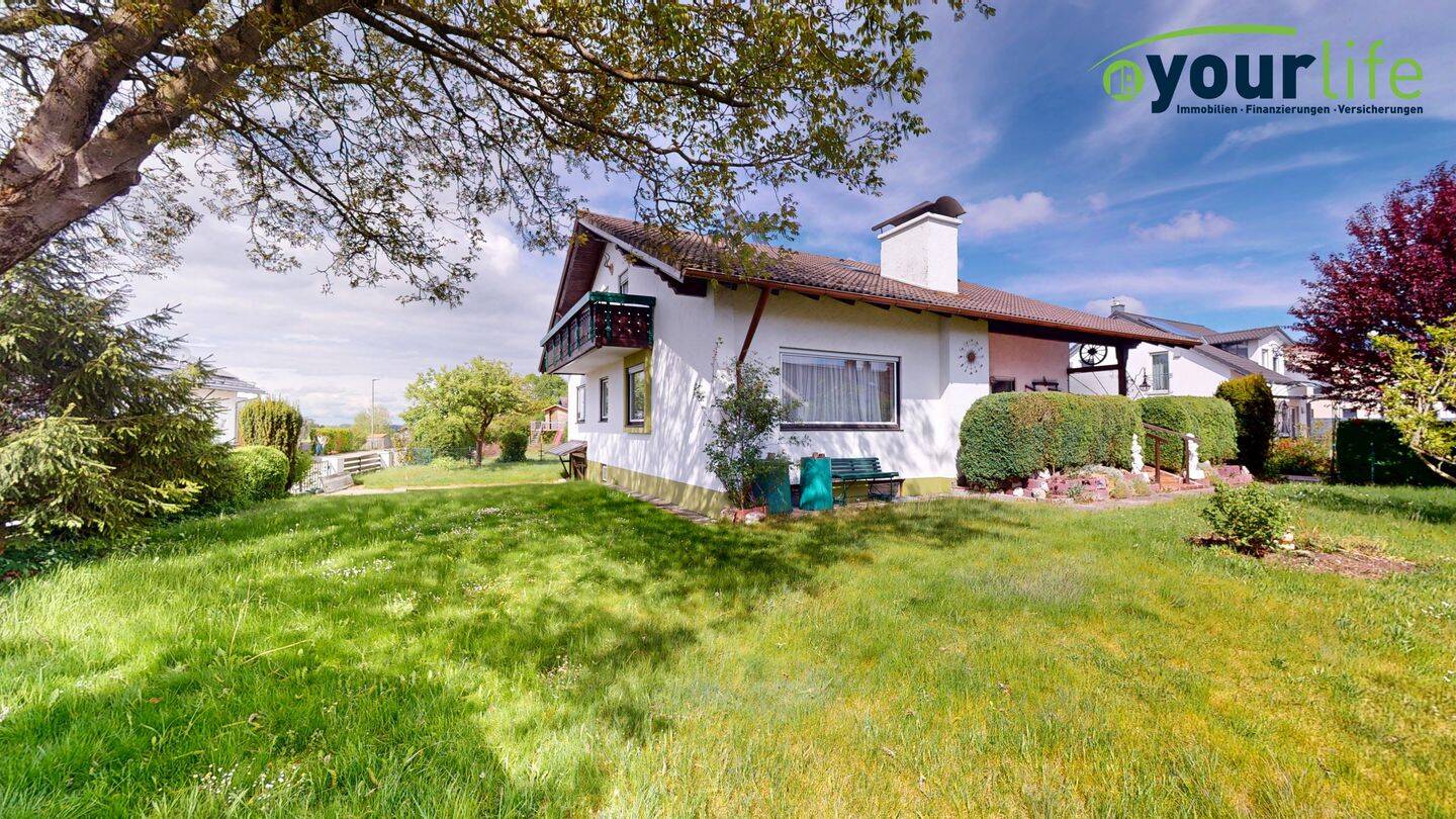 Einfamilienhaus mit Einliegerwohnung in ruhiger Lage von Rieden/Zellerberg, 87668 Rieden