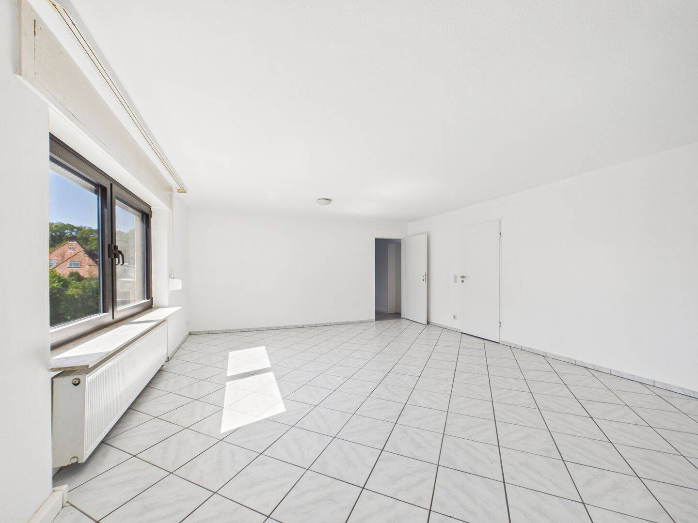 Schöne 4 Zimmer Wohnung in Weilmünster, 35789 Weilmünster