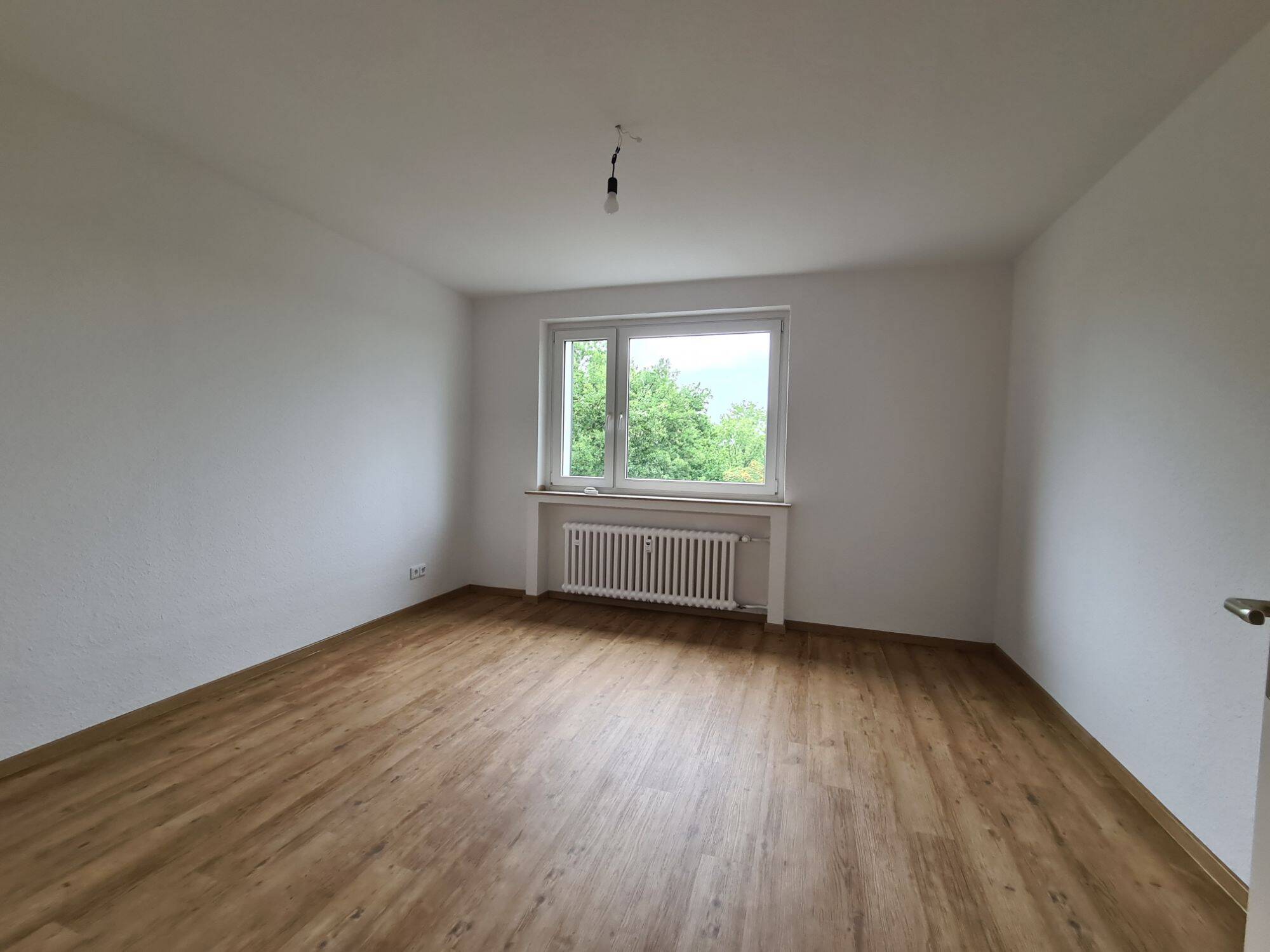 +++ Wir modernisieren – 3 Raumwohnung im Erdgeschoss mit Balkon in Rumeln +++, 47239 Duisburg (Rumeln-Kaldenhausen)