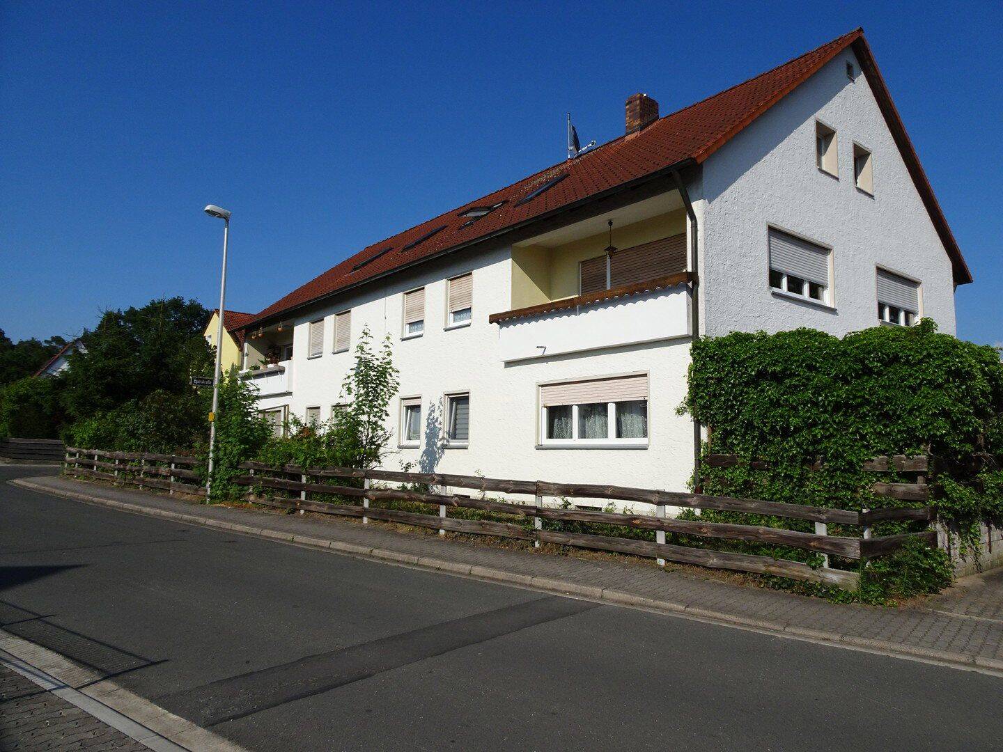 Ruhige 3-Zimmer DG-Wohnung, 91056 Erlangen
