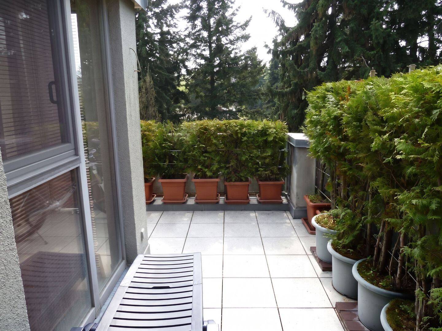 Wohnen mit Charakter: Dachgeschosswohnung in Lichterfeld Ost, 12207 Berlin (Steglitz-Zehlendorf Lichterfelde)