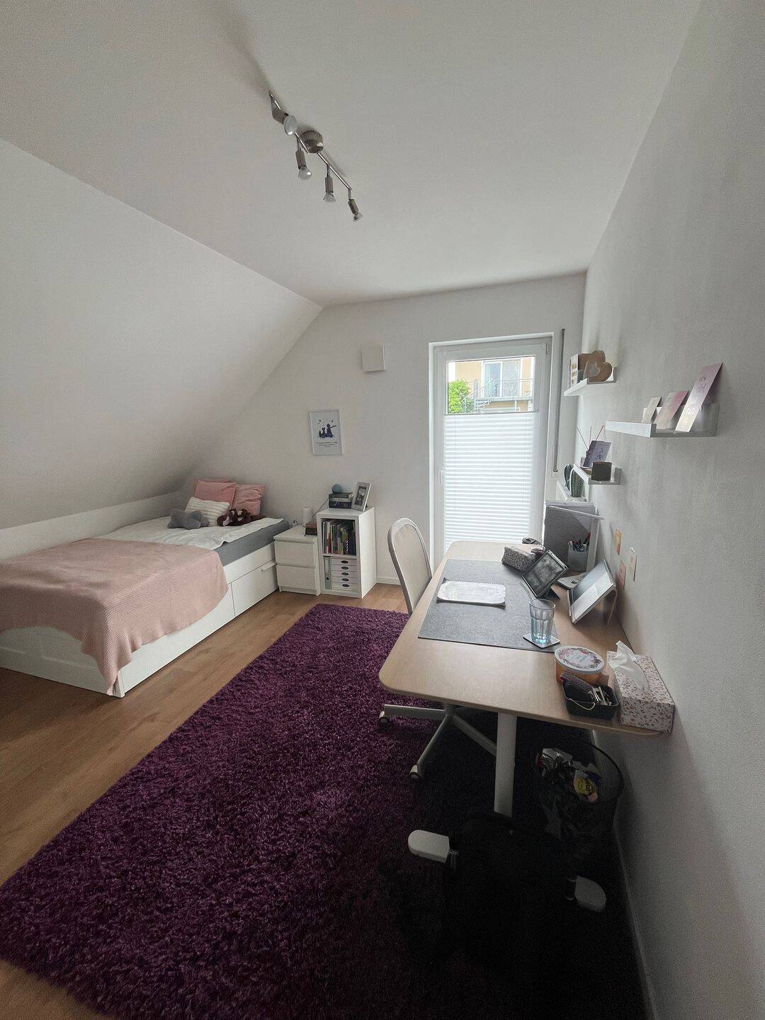 Vom WG-Zimmer in 5 Minuten bis in den Hörsaal, Frauen-Studenten-WG, 33098 Paderborn
