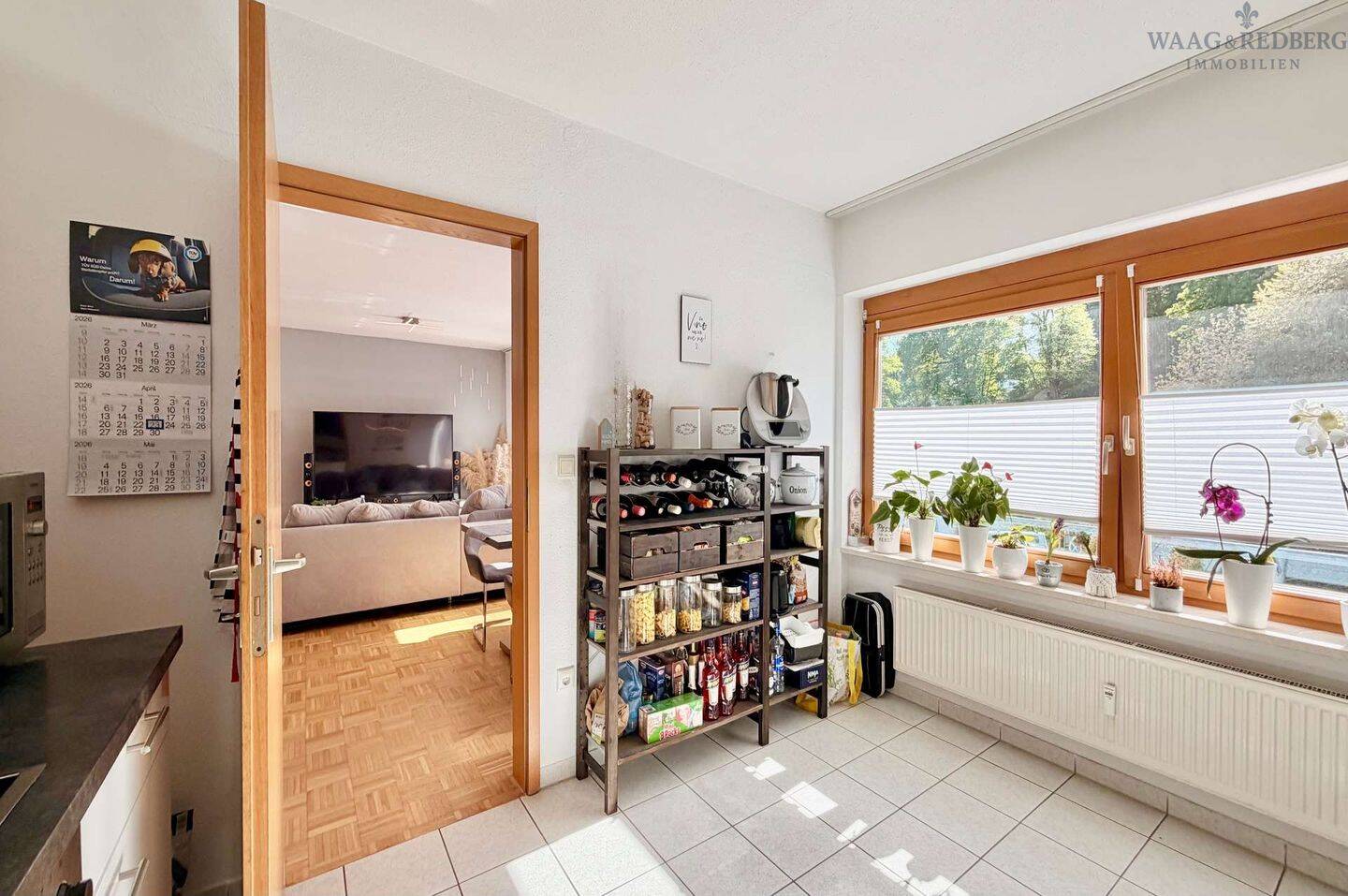 Offenes Wohnkonzept trifft auf großzügige Terrasse!, 93105 Tegernheim