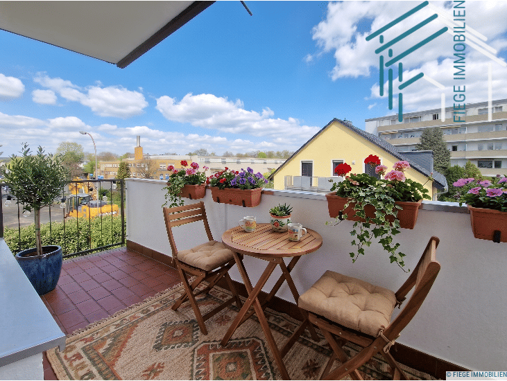 2,5 Zimmerwohnung in Dietzenbach Steinberg am Rande des Gewerbemischgebiets, 63128 Dietzenbach