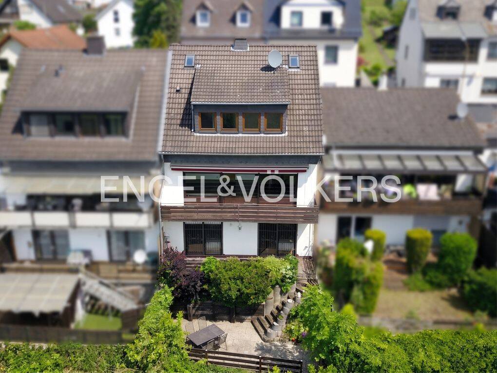 Solides Einfamilienhaus mit Einliegerbereich in Höhen- u. Blicklage, 56567 Neuwied