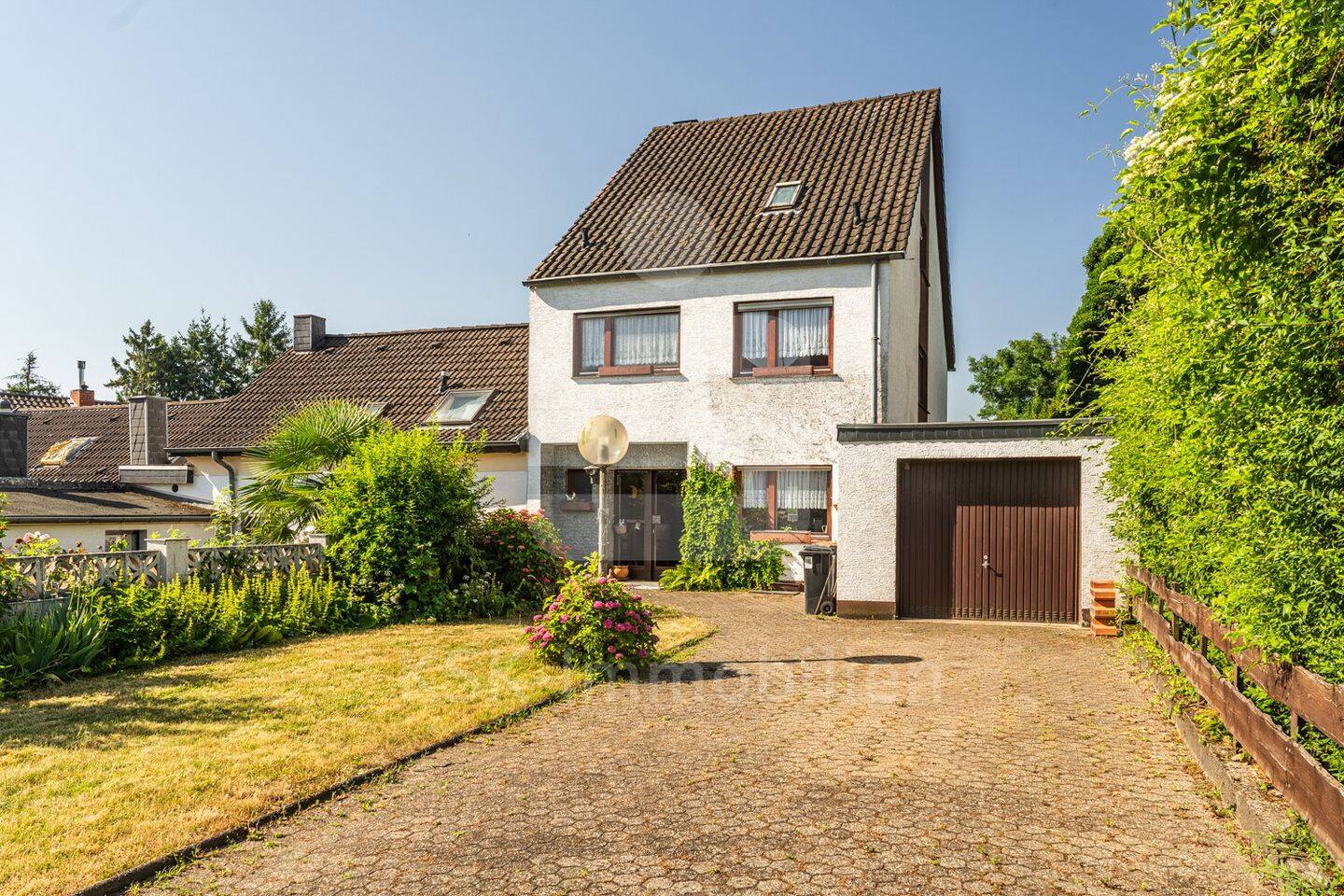 Brühl-Kierberg: Tolle Lage mit Fernsicht über den Dächern von Brühl!, 50321 Brühl