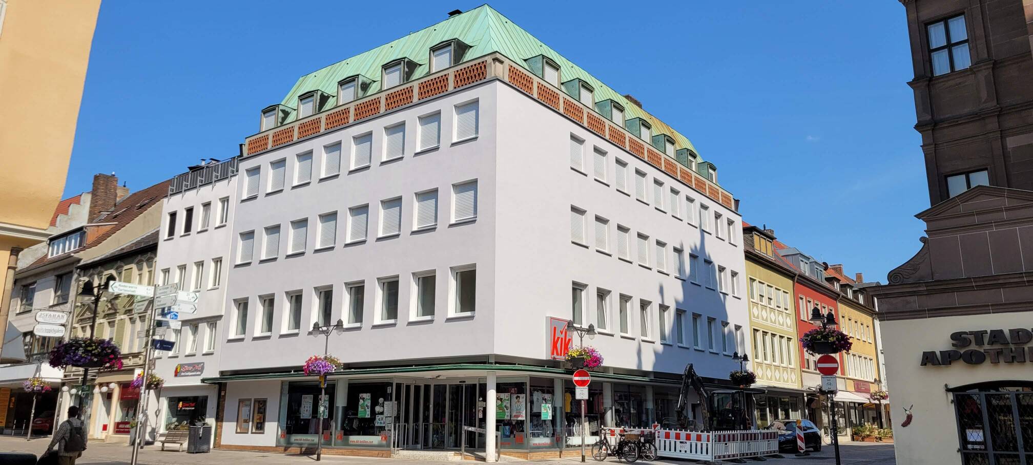 3-Zimmer-Wohnung am Marktplatz (2 Schlafzimmer), 97421 Schweinfurt