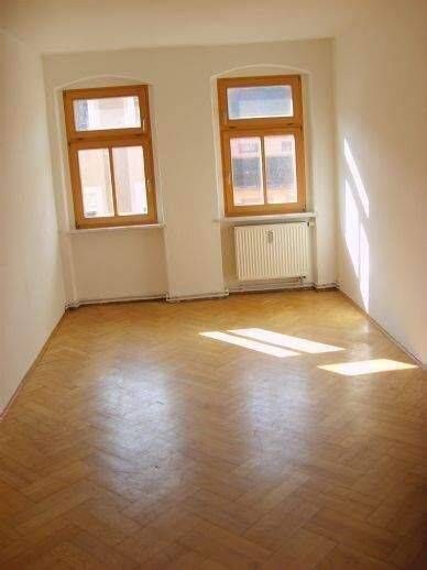 Studenten aufgepasst 3 Zi-Whg. 78 qm zwischen Marktplatz und Uni 459,– EUR kalt Provisionsfrei, 9648 Mittweida