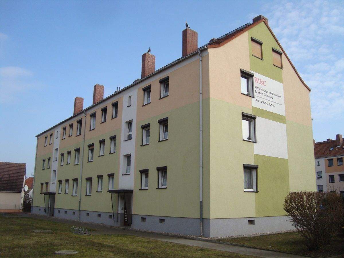 Sonnige 3-Raum-Wohnung mit Balkon im Erdgeschoss, 39249 Barby