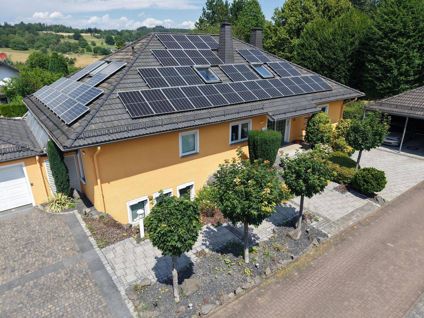 Eine besondere Immobilie, die nicht nur Wohnraum bietet, sondern Möglichkeiten schafft!, 56337 Arzbach