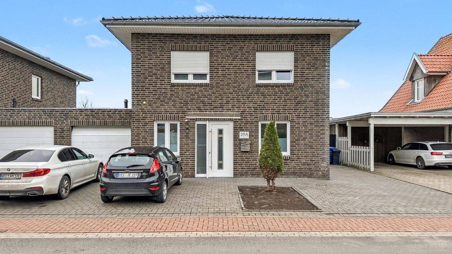 Moderne Doppelhaushälfte in ruhiger Wohnlage, 49451 Holdorf