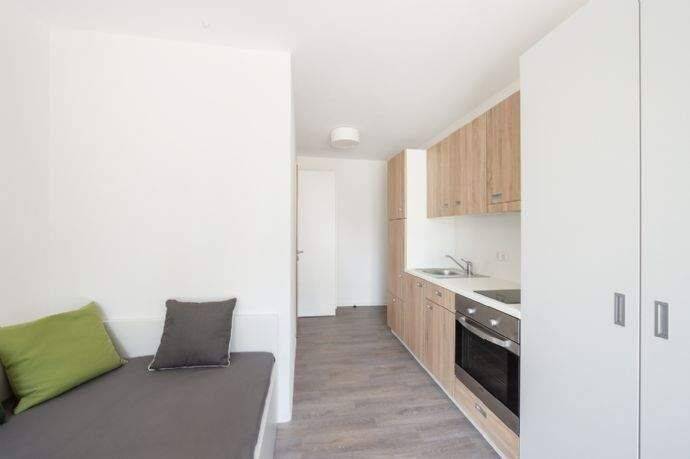 Möblierte Komfort L-Apartments mit Balkon im Campus Südbahnhof (Rollstuhlgerecht) – NUR für Studenten, Praktikanten & Azubis, 74074 Heilbronn (Heilbronn Sontheim)