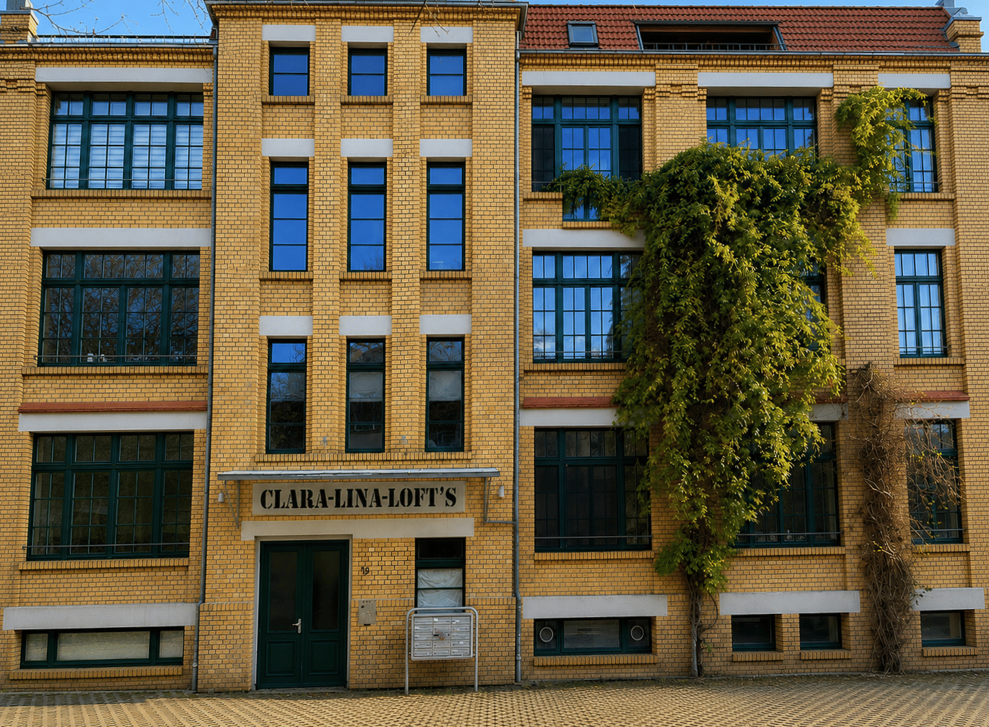 Moderne Loftwohnung im ruhigen Hinterhaus mit Balkon & Stellplatz, 4299 Leipzig (Probstheida Stötteritz)