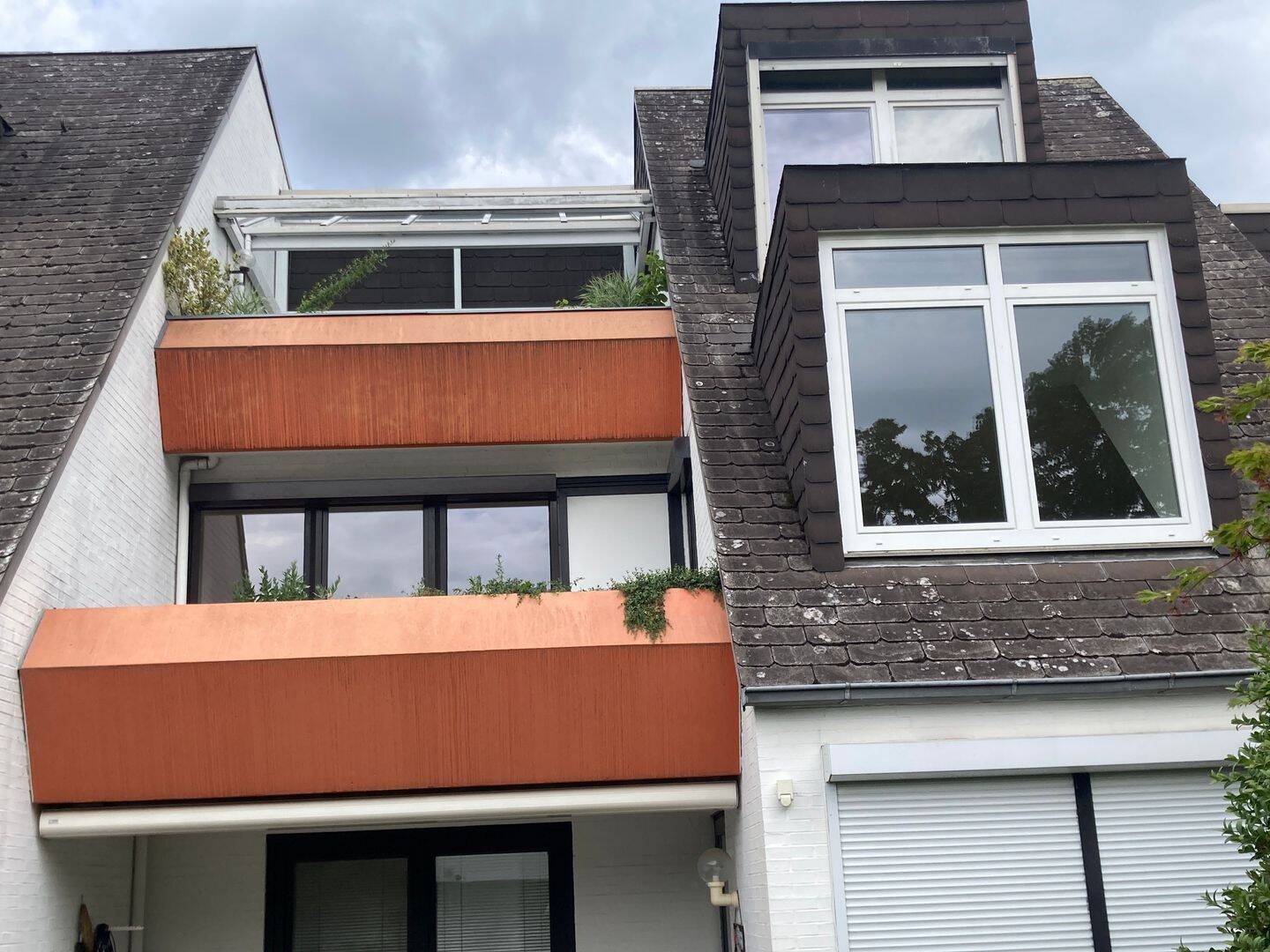 2,5-Zimmer-Eigentumswohnung mit großem Südbalkon im 1. OG, 30966 Hemmingen