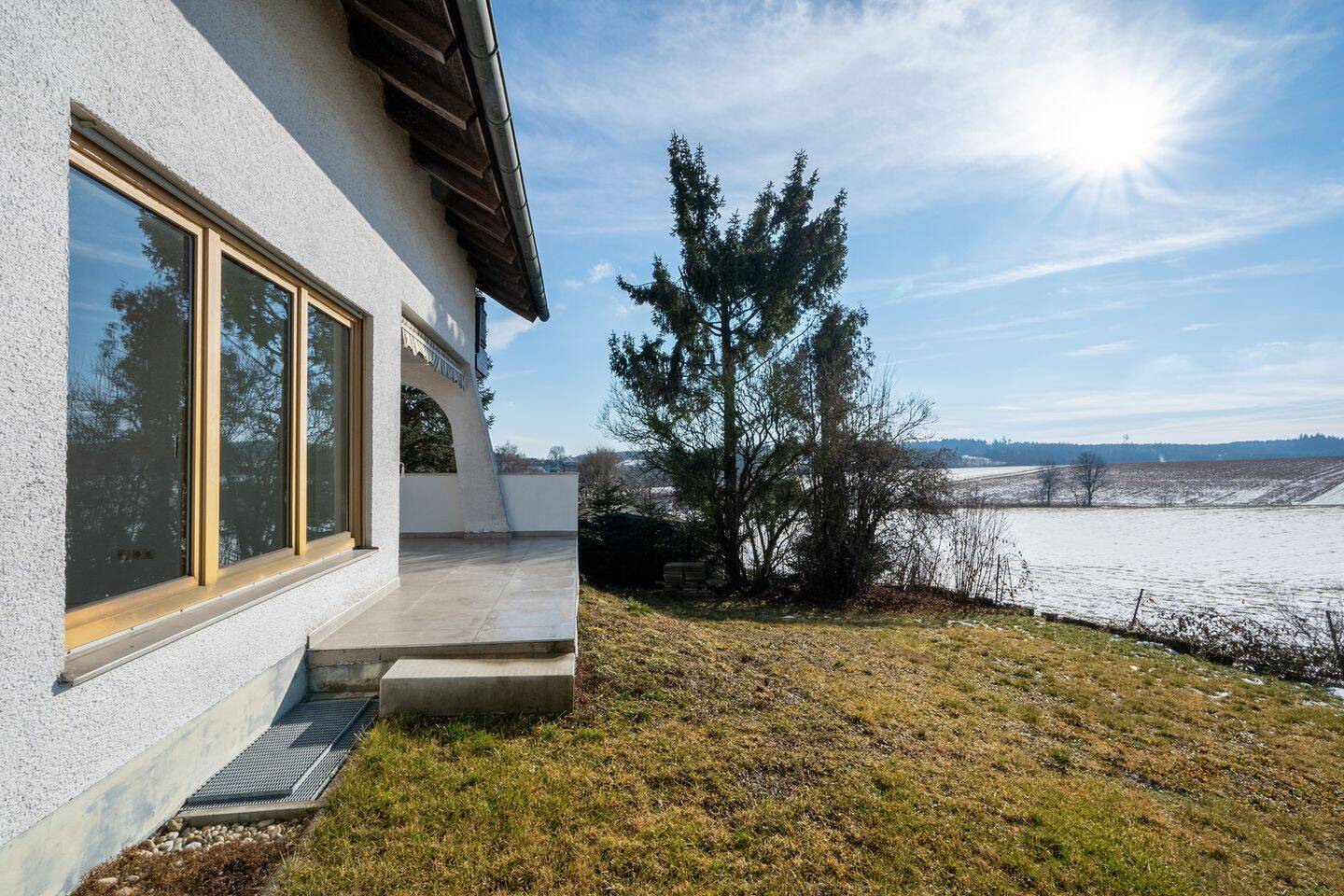 Einfamilienhaus mit traumhaftem Weitblick nähe Landshut, 84107 Weihmichl