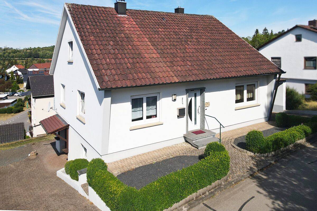 Viele träumen davon – wenige bekommen es . 132 m² pure Lebensqualität in ruhiger Wohnlage, 72501 Gammertingen