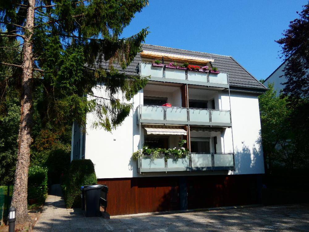 Helle Drei-Zimmer-Wohnung nahe Gete-Viertel, 28329 Bremen (Gartenstadt Vahr Neue Vahr Nord Neue Vahr Südwest Radio Bremen Sebaldsbrück)