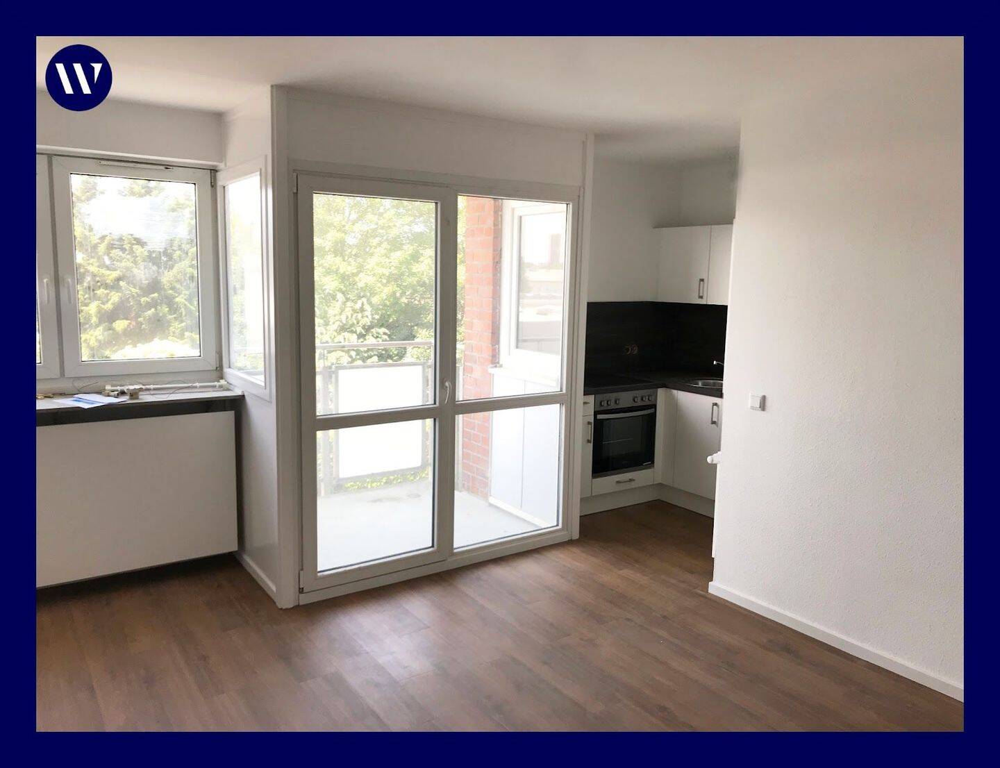 City-Apartment mit Balkon + Einbauküche + modernes Duschbad + Aufzug, guter Raumschnitt, 21337 Lüneburg